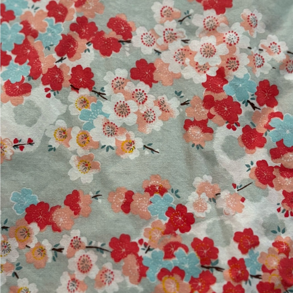 Queen Floral Patterned Duvet Cover & 2 Shams Set